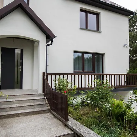 Апартаменты Dobranocka W Leleszkach Пасым